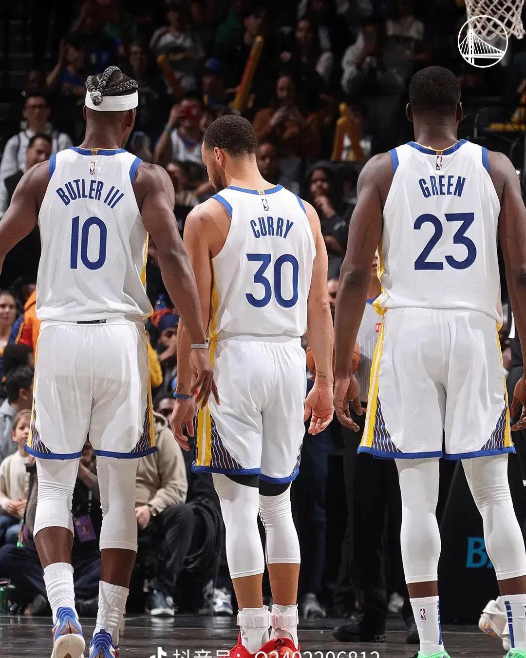 开云体育中国-勇士大胜掘金，取得胜利