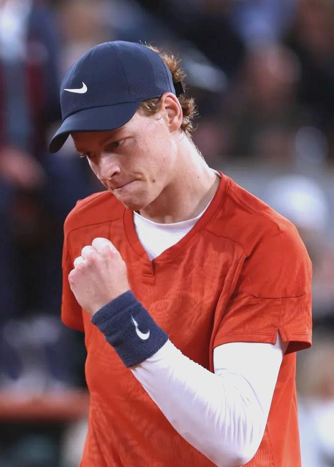 包含戴维斯杯绝杀法网，辛纳关键制胜的词条