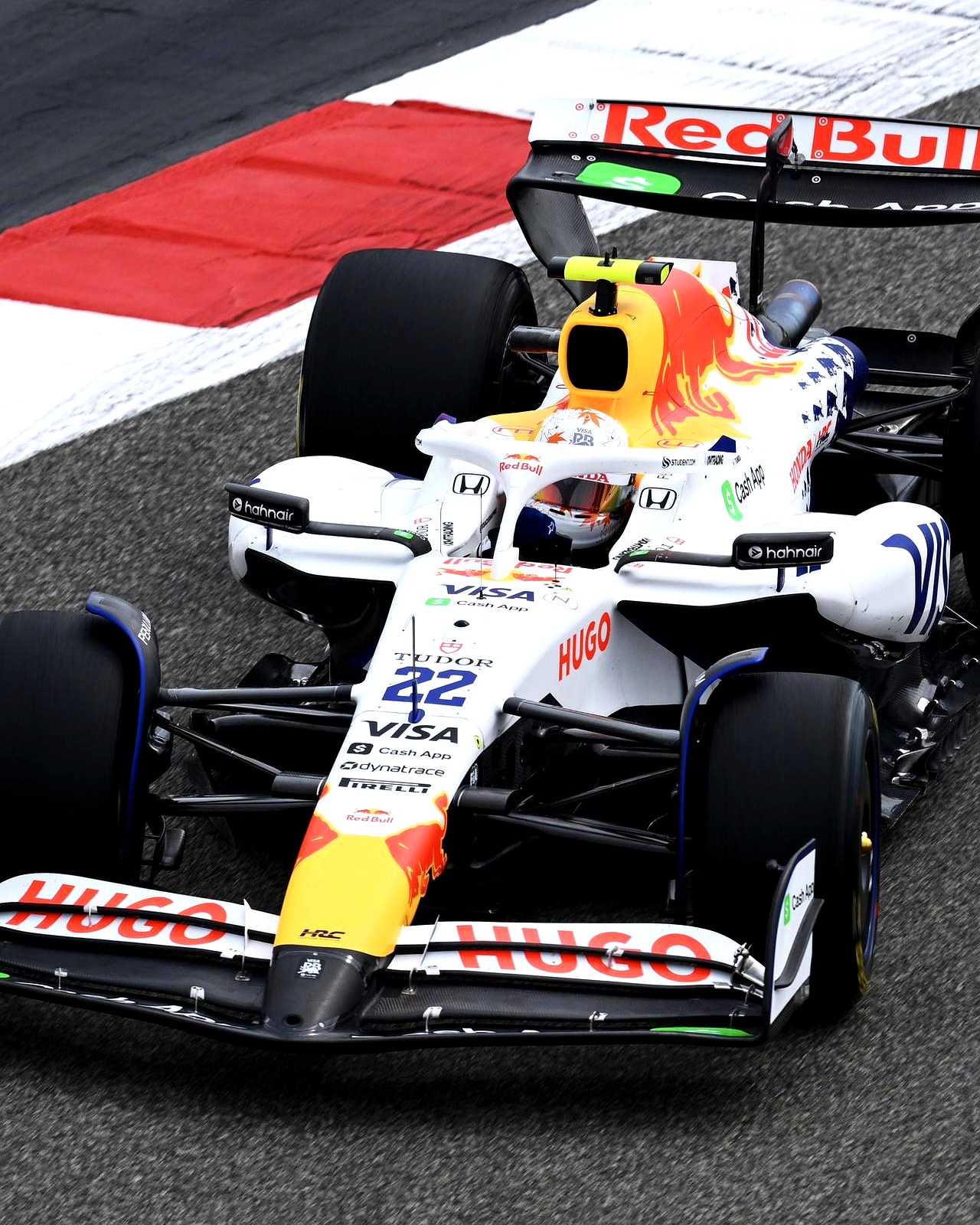 威廉姆斯碾压雷诺车队,拉塞尔惊艳四座 威廉姆斯碾压雷诺车队,拉塞尔惊艳四座