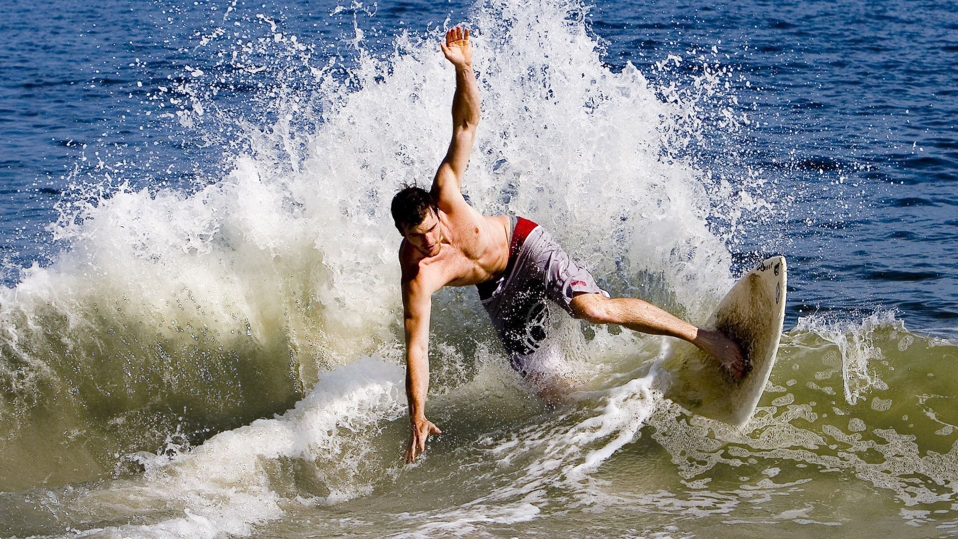 从压力阀到胜利门，门迪如何推开洪都拉斯的晋级之路