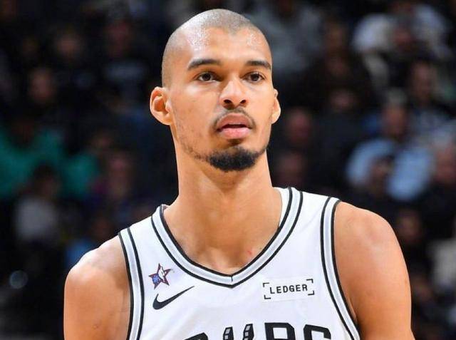 奥运周期关键战焦点战，活塞力克马刺